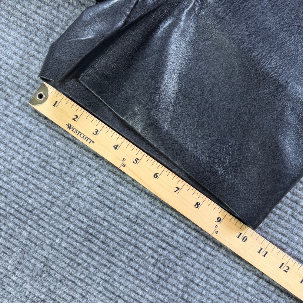 Wilfred Aritzia Black Faux Leather High Rise Shorts Womens 4 Zip Fly 5-Pocket - Picture 9 of 10